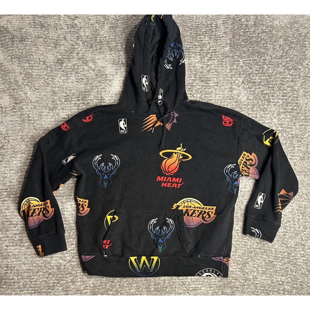 Hollister NBA Team Logos Oversized Graphic Hoodie Mens Black Sweatshirt Small